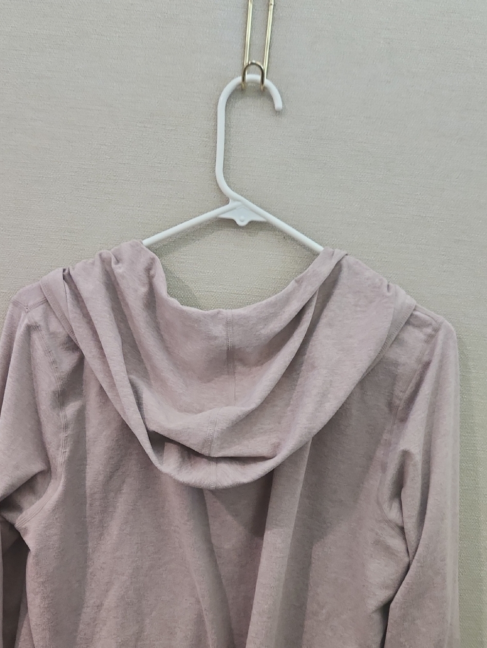 Vuori Halo Performance Hoodie 2.0 - Picture 14 of 15
